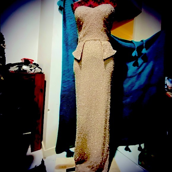 Eileen Kirby - designer for Moulin Rouge floor length formal gown - Picture 3 of 7